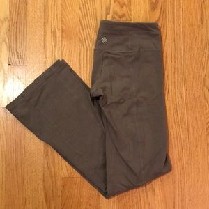 Athleta yoga pants